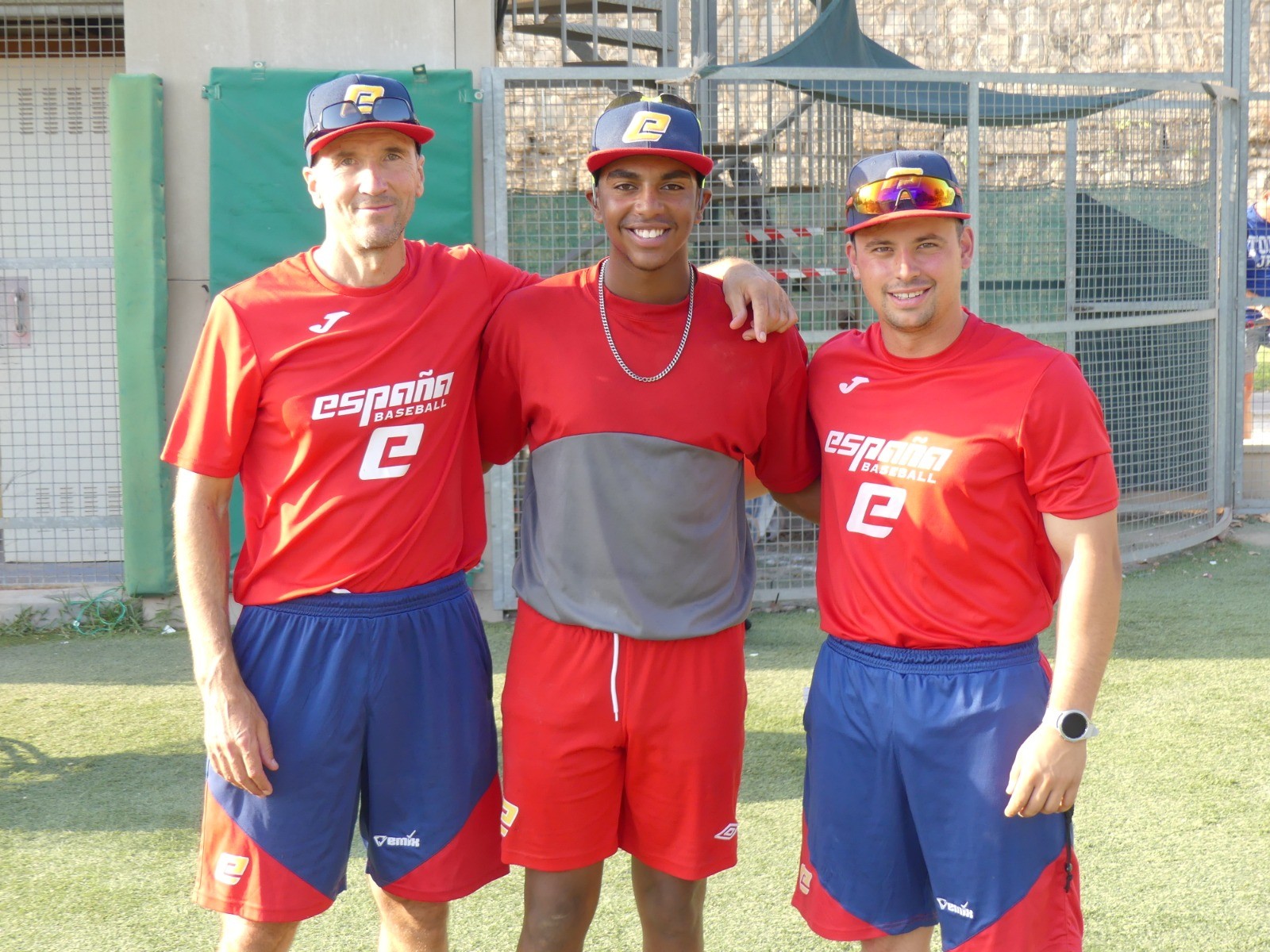 Béisbol y Sófbol navarro por el mundo